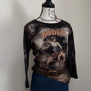 black long sleeve western graphic festival top